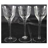 Vintage Cur Crystal Grape Pattern Cristal Cordials (3 ea.)