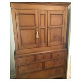 Historical Holland Antiques Sale