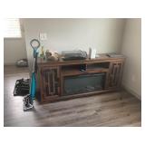 Charming townhouse: kitchen items, washer/dryer, new mattresses, fireplace TV stand, books and more