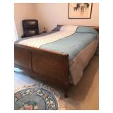 Queen bed 