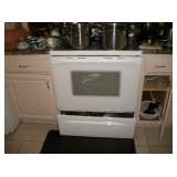 OVEN - AVAILABLE MONDAY