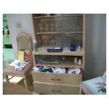 LOTS OF LINENS - MANY VINTAGE