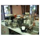 LOTS OF COOKWARE
