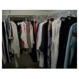 QUALITY CLOTHING (10 & 12 PETITE)