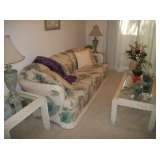 WHITE WASHED LR GROUP