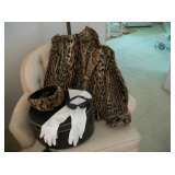 VINTAGE LEOPARD JACKET & HAT