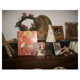 RELIGION ITEMS (GOBEL FIGURES)