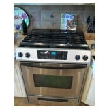 WHIRLPOOL GAS RANGE