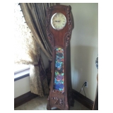 QUARTZ CLOCK/STAINED LIGHTED GLASS INSET