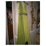VINTAGE BALL GOWN