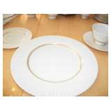 LENOX CHINA SERVICE FOR 8