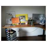 CORNER UTILITY TABLES