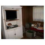 TV ARMOIRE - FLAT TV