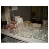 VINTAGE GLASWARE