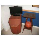 STORAGE BID & ANTIQUE STAND