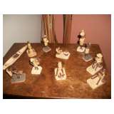 NIGERIAN VILLAGE - MANY MORE PIECES