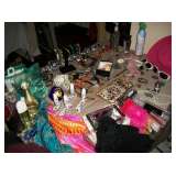 JEWELRY & ACCESSORIES