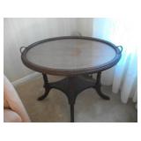 TRAY TABLE