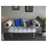 STYLISH SCROLL SETTEE