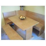 KITCHEN BANQUETTE