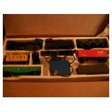 VINTAGE LIONEL TRAIN SET IN BOX