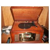 CROSSLEY TURNTABLE & RADIO