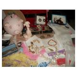 VINTGE JEWELRY