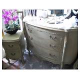 FRENCH TWIN BR SUITE