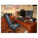 PARTNERS DSK & 2 EXTENSIONS, 2 LEATHER CHAIRS