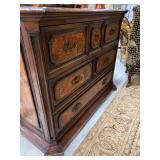 Fine Antiques, Designer Furnishings, Art, Persian Rugs 