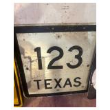 Texas Hwy 123 Sign