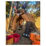 Blow Up CAt Yard Art