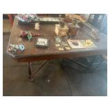 Tiger Oak Table w/6 Chairs