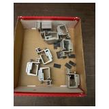 Truck cap/tonneau clamps