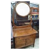 1915 DATED OAK WASH STAND