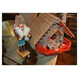 Steinbach Nutcracker “Aviator” Squirrel House