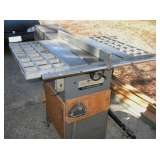 TABLE SAW