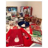 Christmas Mugs Wrapping
