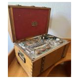 Treasure Chest radio
