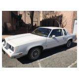 Quinn's Auction Galleries Q1156 1985 Oldsmobile ***ONLINE ONLY***