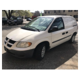 Quinn's Auction Galleries Q1149 2003 Dodge Caravan ***ONLINE ONLY***