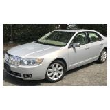 Quinn's Auction Galleries Q1222 2009 Lincoln MKZ ***ONLINE ONLY***