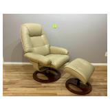 Last of the Worthy Wonders & a Lil' Bit Extra Online Auction by Caring Transitions - Ends 12/6!