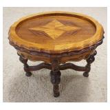 1024	WALNUT CARVED OCCASSIONAL TABLE W/INLAID RECESSED TOP, 26 IN X 20 IN X 22 IN HIGH	50	100	25	PLE