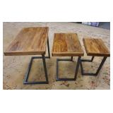 1060	MID CENTURY MODERN GRADUATED NEST OF 3 TABLES, 24 IN X 15 IN X 23 IN	50	100	25	PLEASE PAY ATTEN