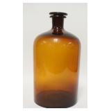 1088	LARGE AMBER GLASS BOTTLE W/ STOPPER HAS THE NUMBERS 7 & 5 ON BOTTOM. 15 IN H 	50	100	20	PLEASE 