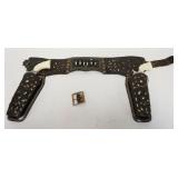 1167	CHILDS JOHNNY RINGO HOLSTER WITH 2 PONY BOY TOY CAP GUNS	50	100	25	PLEASE PAY ATTENTION FOR DAI