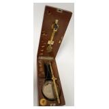 1138	PORTABLE LAB SCALE IN ORIGINAL BOX. COMPLETE W/ WEIGHTS. WEIGHT COVER MARKED DAUBE & HOPKEN JER