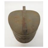 1167	TIN FOOD MOLD W/LID, 8 IN X 8 3/4 IN X 3 1/4 IN HIGH EXCLUDING HANDLE	50	100	20	PLEASE PAY ATTE