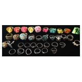 1262	LOT OF APPROXIMATELY 34 COSTUME RINGS, SOME MAY BE STERLING	25	50	10	PLEASE PAY ATTENTION FOR D
